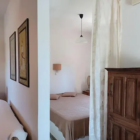 Bnb, Captain's House בית נופש סקירוס