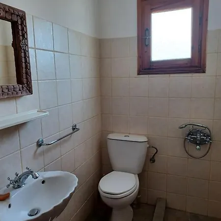 Bnb, Captain's House